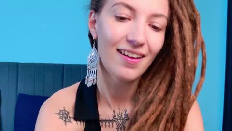 Snapshot of karatart chatting on 19, 10, 2025 Kara online show from 19, 10, 2025