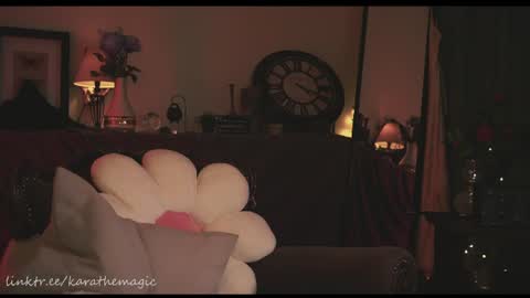 Snapshot of karathemagic chatting on 5, 7, 2026 I am here around 5am GMT karathemagic online show from 5, 7, 2026