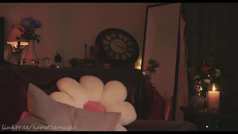 Snapshot of karathemagic chatting on 8, 7, 2026 I am here around 5am GMT karathemagic online show from 8, 7, 2026
