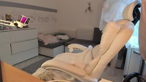 karen0092 online show from 18, 5, 2026