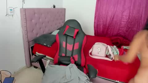 karen_josy online show from 18, 1, 2026