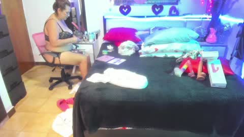 Snapshot of karen_milf_2 chatting on 3, 12, 2024 Karen online show from 3, 12, 2024