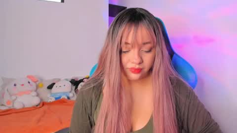 Snapshot of kariina_wong chatting on 5, 5, 2026 kariina_wong online show from 5, 5, 2026