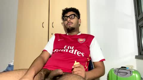 karim03larbi online show from 20, 1, 2025