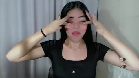 I AM BELLE online show from 29, 1, 2025