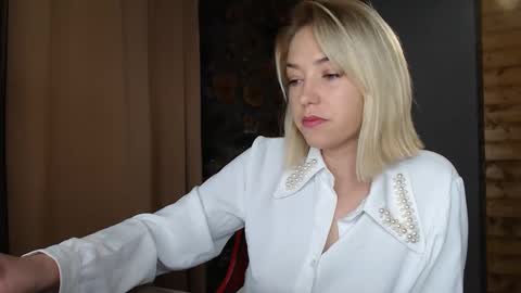 karina online show from 27, 1, 2025