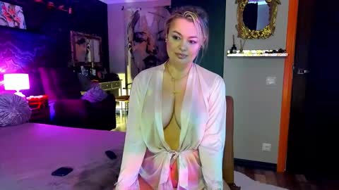 Snapshot of karina_mex chatting on 8, 2, 2026 Karinamex online show from 8, 2, 2026