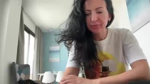 Snapshot of karinablair chatting on 5, 4, 2026 Karina online show from 5, 4, 2026