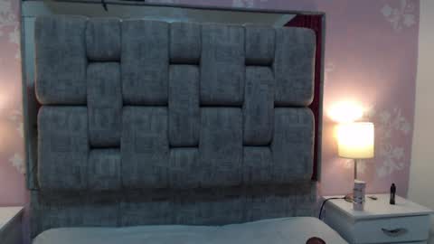 KarinaSimonz online show from 11, 1, 2025