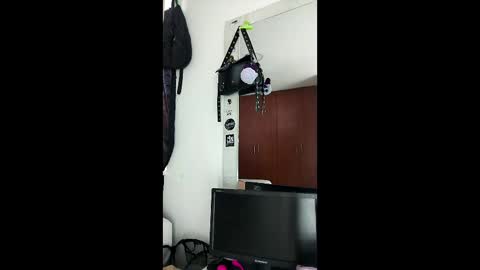 Snapshot of karinna__raven chatting on 1, 4, 2026 KARINNA RAVEN online show from 1, 4, 2026