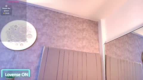 Snapshot of karla__ruiz chatting on 21, 9, 2025 Karla online show from 21, 9, 2025