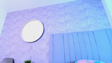 Snapshot of karla__ruiz chatting on 23, 10, 2025 Karla online show from 23, 10, 2025