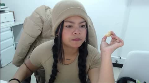 Snapshot of karla_cg chatting on 27, 3, 2026 karla_cg online show from 27, 3, 2026