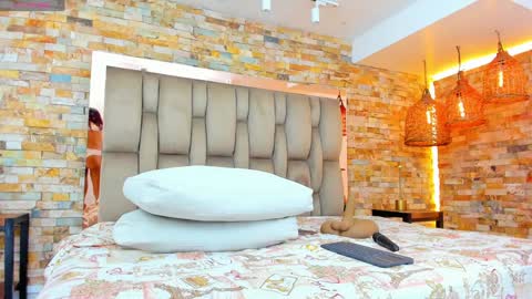  Karla  online show from 20, 1, 2025