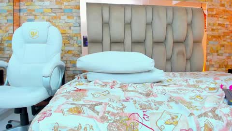  Karla  online show from 21, 1, 2025