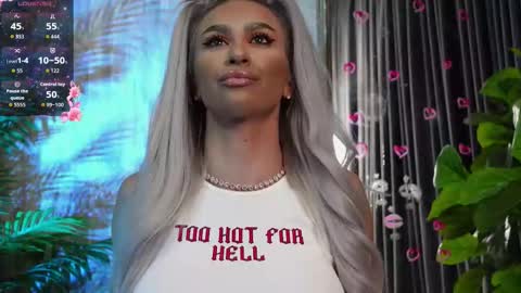 Snapshot of karlabart chatting on 10, 11, 2025 KarlaBart online show from 10, 11, 2025