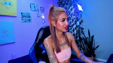 karlaslutskinny__ online show from 20, 12, 2025