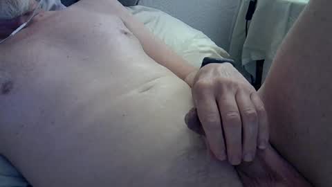 Snapshot of karledgar33 chatting on 14, 6, 2026 Karl online show from 14, 6, 2026
