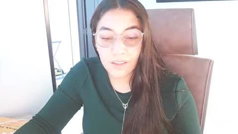 kloy online show from 23, 9, 2025