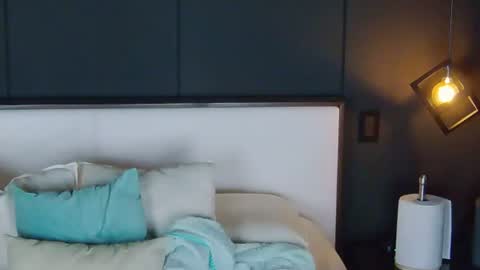 Snapshot of karlizth chatting on 7, 7, 2026 KarolCorreaT online show from 7, 7, 2026