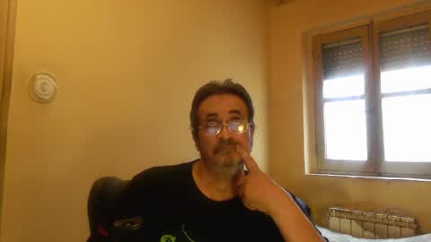 Snapshot of karlpal chatting on 12, 4, 2026 karlpal online show from 12, 4, 2026