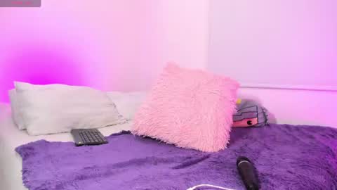 Karlyy  online show from 7, 7, 2026