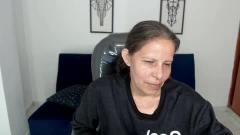 Snapshot of karlye_hot chatting on 3, 12, 2024 KARLYE online show from 3, 12, 2024