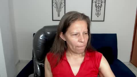 Snapshot of karlye_hot chatting on 12, 12, 2024 KARLYE online show from 12, 12, 2024