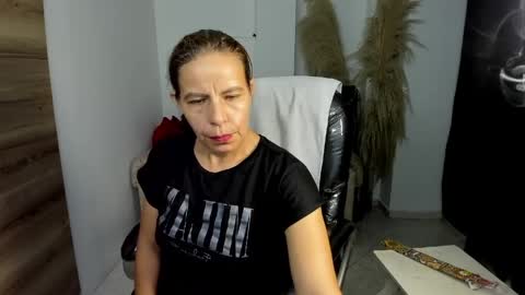 KARLYE online show from 7, 4, 2026