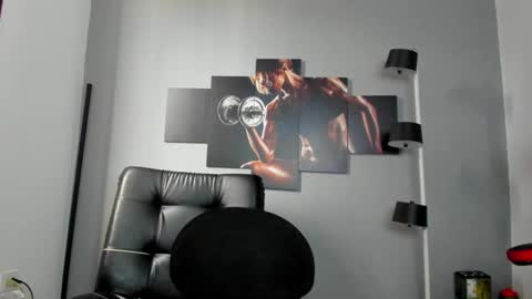   online show from 31, 12, 2024