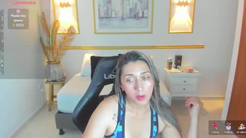 karlyy_ online show from 21, 12, 2025