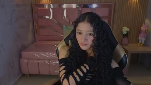 Snapshot of karol1_s chatting on 26, 5, 2026 karol1_s online show from 26, 5, 2026
