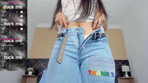 Snapshot of karol_cortes chatting on 17, 4, 2026 karol_cortes online show from 17, 4, 2026