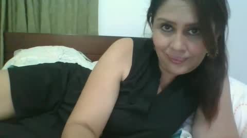 Snapshot of karol_gill chatting on 6, 12, 2024 Karol online show from 6, 12, 2024