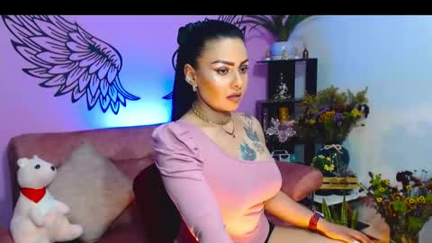 Karol Kenedy online show from 14, 9, 2025