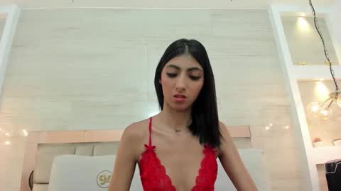 Snapshot of karol_lewiss chatting on 7, 10, 2025 KAROL LEWIS online show from 7, 10, 2025