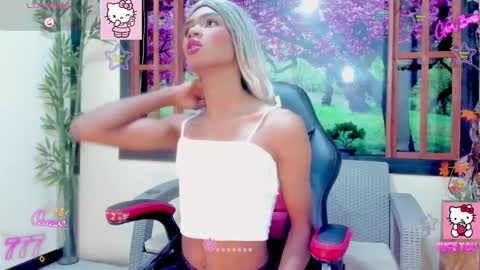 Snapshot of karol_vanessa__ chatting on 19, 3, 2026 karol Vanessa online show from 19, 3, 2026