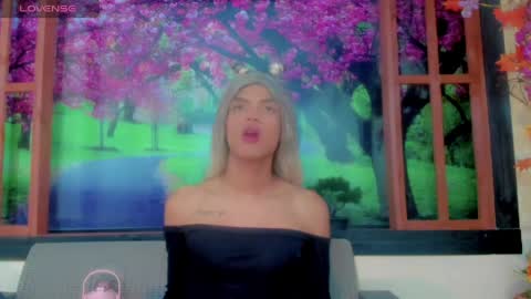 Snapshot of karol_vanessa__ chatting on 1, 4, 2026 karol Vanessa online show from 1, 4, 2026