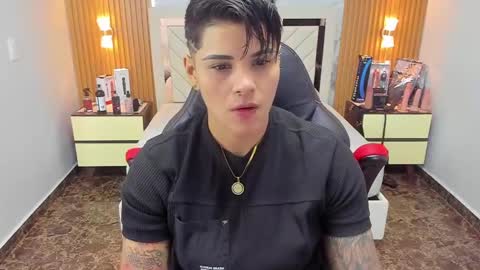 Snapshot of karolandluna chatting on 2, 10, 2025 Karol and Luna online show from 2, 10, 2025