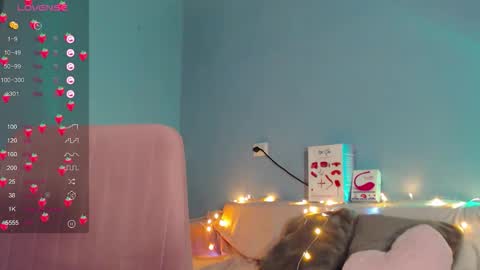 Kira online show from 4, 10, 2025