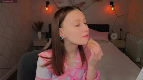 Snapshot of karolina_kely chatting on 14, 4, 2026 Karolina online show from 14, 4, 2026