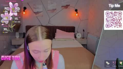 Snapshot of karolina_kely chatting on 15, 4, 2026 Karolina online show from 15, 4, 2026