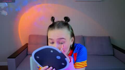 Snapshot of karolina_kely chatting on 21, 4, 2026 Karolina online show from 21, 4, 2026