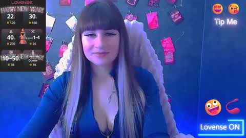 Snapshot of karolina_mia chatting on 30, 4, 2026 Caroline online show from 30, 4, 2026