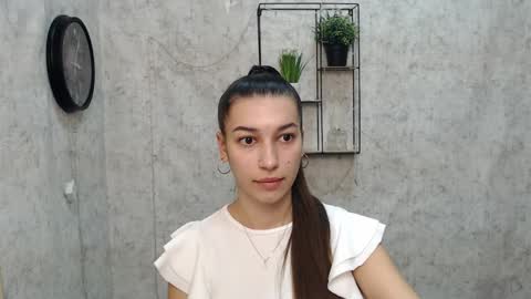 Snapshot of karolinamex_ chatting on 3, 1, 2025 Karolina online show from 3, 1, 2025
