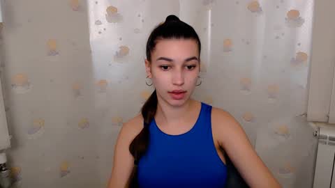 Snapshot of karolinamex_ chatting on 8, 2, 2025 Karolina online show from 8, 2, 2025