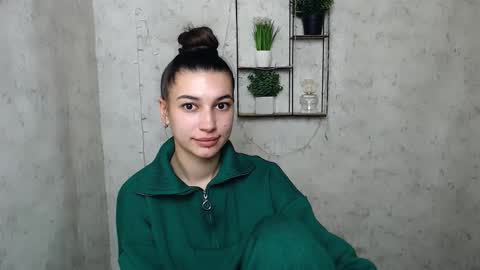 Snapshot of karolinamex_ chatting on 8, 3, 2025 Karolina online show from 8, 3, 2025