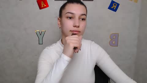 Snapshot of karolinamex_ chatting on 11, 3, 2025 Karolina online show from 11, 3, 2025