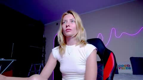 karoline121 online show from 30, 9, 2025