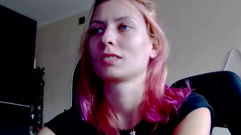 karoline121 online show from 18, 10, 2025